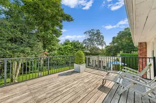 24 Jennings Ave, Southampton, NY 11968 - Photo 21