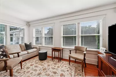 24 Jennings Avenue, Southampton, NY 11968 - Photo 9