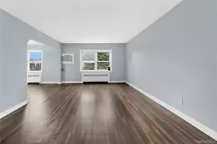 28 Crestmont Ave, Yonkers, NY 10704 - Photo 9