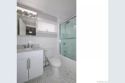 100 North Country Road #4, Miller Place, NY 11764 - Photo 7