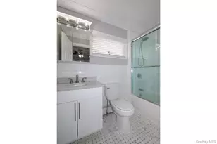 100 N Country Rd, Miller Place, NY 11764 - Photo 7