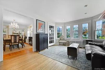 143 Bromleigh Road, Garden City, NY 11530 - Photo 9