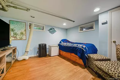 143 Bromleigh Road, Garden City, NY 11530 - Photo 25