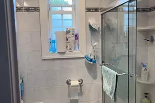 67-60 224th St, Oakland Gardens, NY 11364 - Photo 9