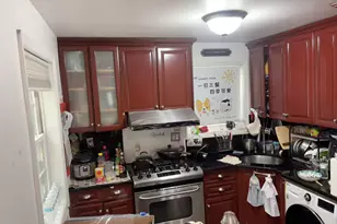 67-60 224th St, Oakland Gardens, NY 11364 - Photo 5