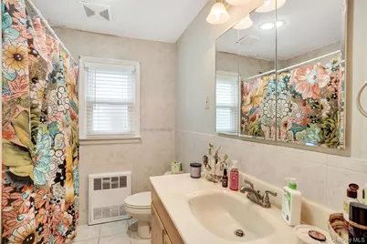 35 Gibson Boulevard, Valley Stream, NY 11581 - Photo 13