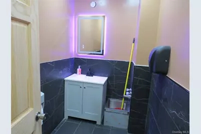 72 Center Street, Ellenville, NY 12428 - Photo 3