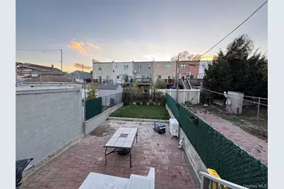 753 Clarence Avenue, Bronx, NY 10465 - Photo 13