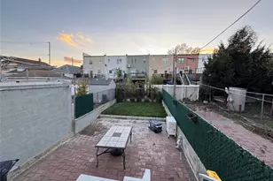 753 Clarence Ave, Bronx, NY 10465 - Photo 13