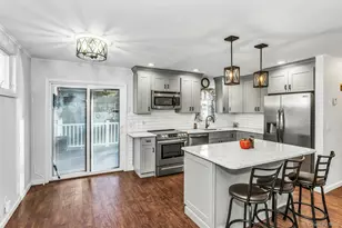 2676 Alder Ave, East Meadow, NY 11554 - Photo 7