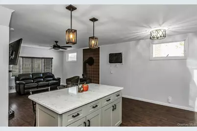 2676 Alder Avenue, East Meadow, NY 11554 - Photo 9