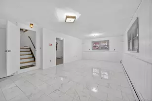 404 Carlton Cir, New Windsor, NY 12553 - Photo 17