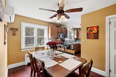 17 Brookside Avenue, Newburgh, NY 12550 - Photo 7