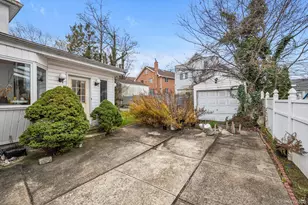 252-71 Brattle Ave, Little Neck, NY 11362 - Photo 17