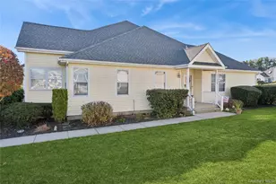 53 Goose Neck Ln, Riverhead, NY 11901 - Photo 7