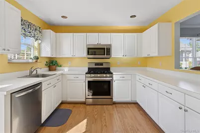 53 Goose Neck Lane, Riverhead, NY 11901 - Photo 11