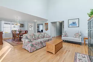 53 Goose Neck Ln, Riverhead, NY 11901 - Photo 9