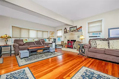 180 Lakeside Trail, Ridge, NY 11961 - Photo 11