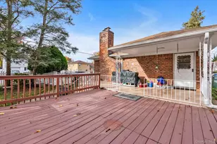 26 Humphrey Dr, Syosset, NY 11791 - Photo 11