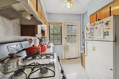 213 Burns Street, Forest Hills, NY 11375 - Photo 17