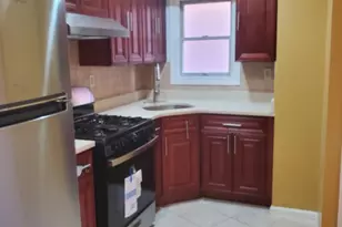 9-15 College Pl, College Point, NY 11356 - Photo 3