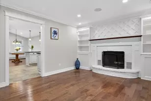 7 Claire Ave, Huntington Station, NY 11746 - Photo 9