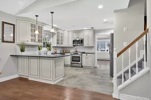 7 Claire Ave, Huntington Station, NY 11746 - Photo 19