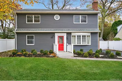 7 Claire Avenue, Huntington Station, NY 11746 - Photo 1