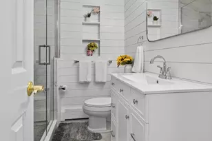 7 Claire Ave, Huntington Station, NY 11746 - Photo 25