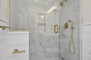 7 Claire Ave, Huntington Station, NY 11746 - Photo 37