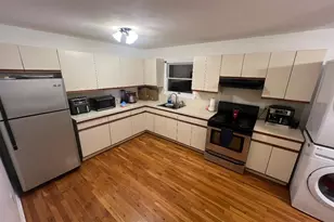 2 Bushwick St, Melville, NY 11747 - Photo 5