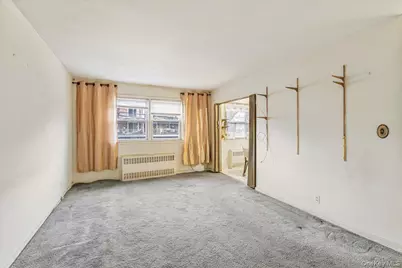 69-22 44th Avenue, Woodside, NY 11377 - Photo 3