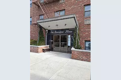 4200 Herkimer Place #4e, Bronx, NY 10470 - Photo 1