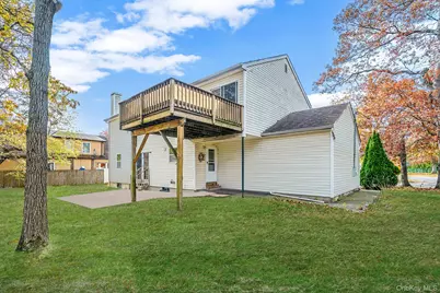 1 Wendy Drive, Farmingville, NY 11738 - Photo 7