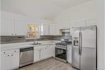 1 Wendy Drive, Farmingville, NY 11738 - Photo 13