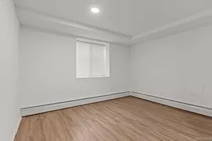 124 Kilburn Rd S, Garden City South, NY 11530 - Photo 21