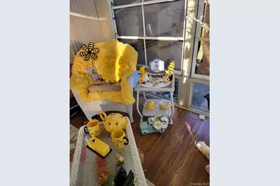 9 Mulberry Drive, Smithtown, NY 11787 - Photo 5