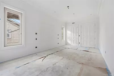 156 Harborview S, Lawrence, NY 11559 - Photo 17