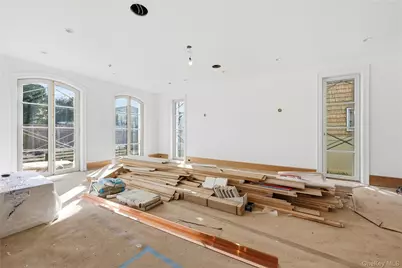 156 Harborview S, Lawrence, NY 11559 - Photo 9