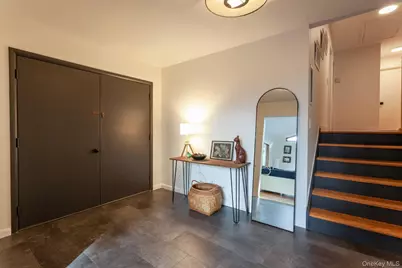 14 Old English Way, Wappingers Falls, NY 12590 - Photo 3