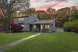 10 West St, Middle Island, NY 11953 - Photo 3