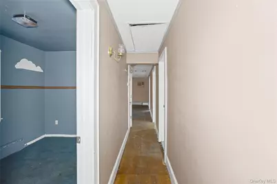 10 West Street, Middle Island, NY 11953 - Photo 15