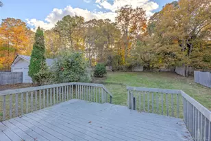 10 West St, Middle Island, NY 11953 - Photo 29