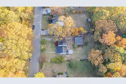 10 West Street, Middle Island, NY 11953 - Photo 35