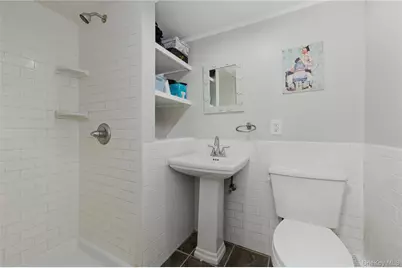 90 Connecticut Avenue, Long Beach, NY 11561 - Photo 19