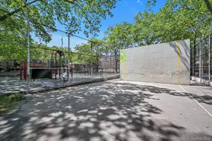 65-05 Yellowstone Blvd, Forest Hills, NY 11375 - Photo 13