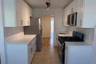 20 Keogh Ln, New Rochelle, NY 10805 - Photo 9