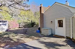 25 Hawthorne St, Mount Sinai, NY 11766 - Photo 5
