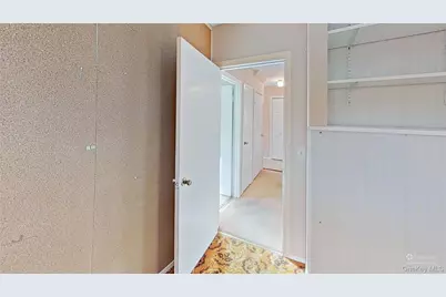 25 Hawthorne Street, Mount Sinai, NY 11766 - Photo 23