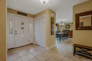 89 Walnut St, Lake Grove, NY 11755 - Photo 5